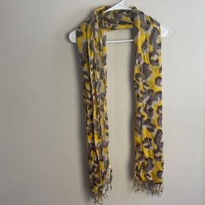 Old Navy Vibrant Yellow and Gray Animal Print Scarf